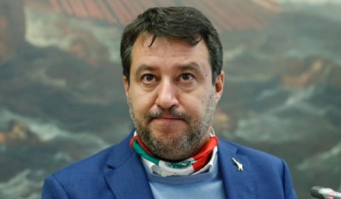 "Smascheriamo la Bestia di Matteo Salvini: una falsità dopo l'altra"