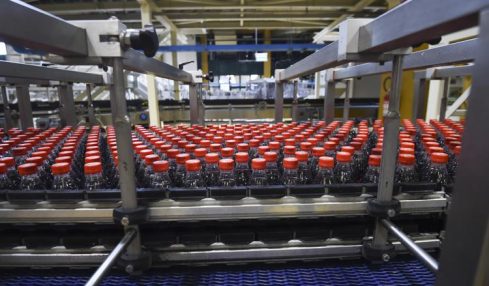 Coca-Cola Hbc Italia punta sull'ecodesign, no a limiti su uso plastica riciclata