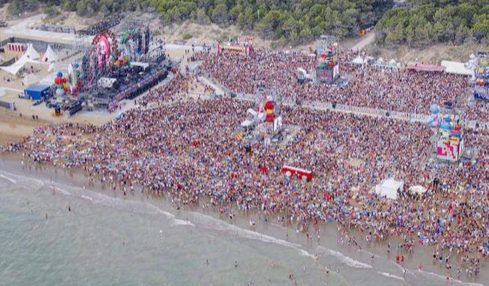 Jova Beach Party 2022, il “greenwashing concert” dell’anno