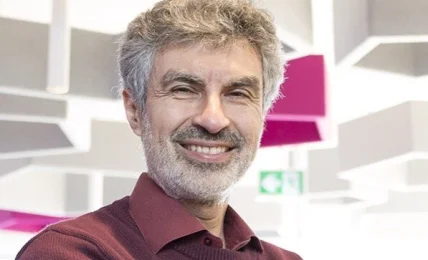 Il monito di Yoshua Bengio, tra i padri dell’intelligenza artificiale: «Prendereste un aereo che ha il 10% di probabilità di cadere?»