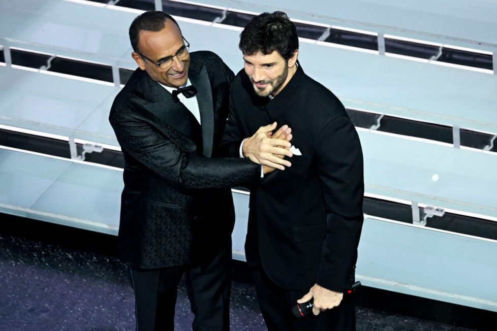 Sanremo, l’esperto: “De Martino? La Rai ha scommesso su un cavallo di razza. Con lui gli ascolti volano”. Ecco cosa aspettarci dalla prossima edizione